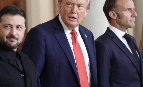 DONALD TRUMP WARNS HOUTHIS OVER SAUDI ATTACKS
