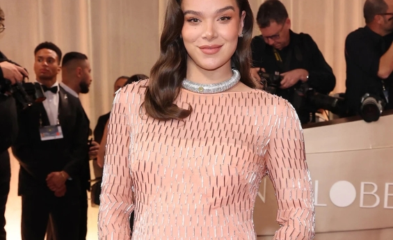 PREGNANT HAILE STEINFIELD SUPPORTS SINNERS CAST AFTER MISSING OSCARS.