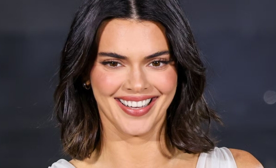KENDALL JENNER ADDRESSES CARA DELEVINGNE DATING RUMORS: 'NEVER SAY NEVER'