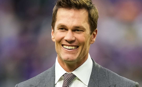 TOM BRADY SAYS 'NEVER SAY NEVER' ON 2028 OLYMPICS 