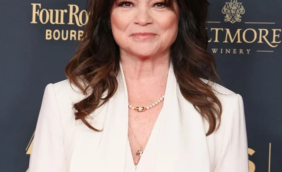 VALERIE BERTINELLI SHARES BREAST IMPLANT COMPLICATIONS LEFT A "CRATER"