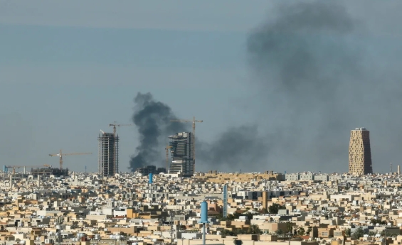 U.S. ORDERS STAFF TO EXIT SAUDI ARABIA AS IRAN WAR SHAKES OIL MARKETS AND REGIONAL SECURITY 