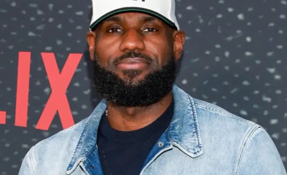 LEBRON JAMES IS LEAVING LAKERS AFTER 8 SEASONS