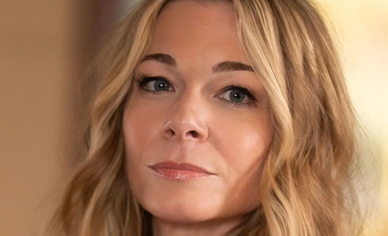 LEANN RIMES POSTPONES SHOWS AFTER "SEVERE ILLNESS" LEAVES HER BEDRIDDEN 