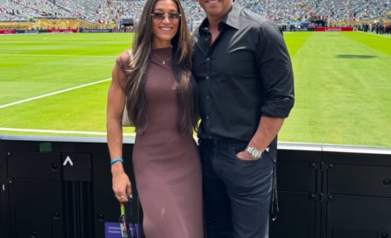 ALEX RODRIGUEZ’S GIRLFRIEND SHARES SWEET  PDA MOMENTS FOR HIS 51ST BIRTHDAY