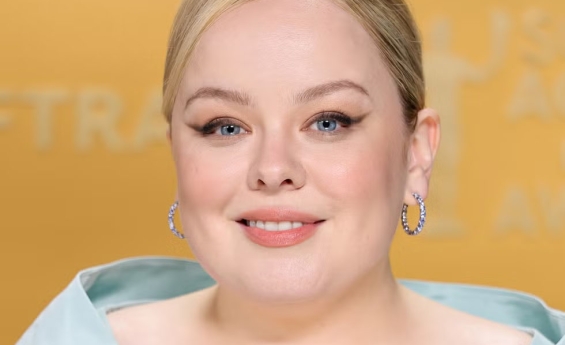 BRIDGERTON'S NICOLA COUGHLAN SLAMS BODY COMMENTS AFTER WEIGHT LOSS 