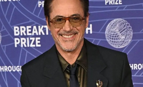 ROBERT DOWNEY JR. STRONGLY CRITICIZES THE IDEA THAT SOCIAL MEDIA INFLUENCERS ARE BECOMING THE TRUE STARS OF THE FUTURE.