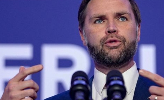 JD VANCE JOKES ABOUT DIDDY AS "CHRISTIAN THEOLOGIAN" DURING HIS BOOK EVENT
