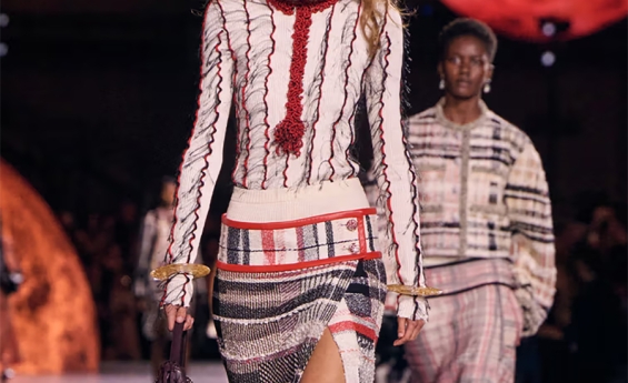 CHANEL CELEBRATES WOMEN THROUGH BLAZY'S LATEST COLLECTION