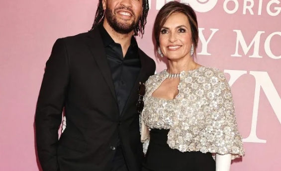 JALEN BRUNSON SHARES MESSAGE MARISKA HARGITAY  SENT AFTER KNICKS’ GAME 1 VICTORY