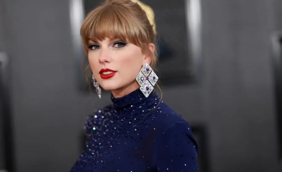 TAYLOR SWIFT FILES TO TRADEMARK HER VOICE AND LIKENESS AMID A.I.THREATS.