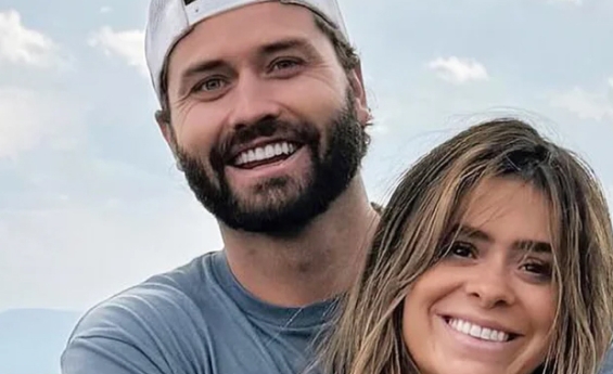 TAYLOR FRANKIE PAUL ACCUSES DAKOTA MORTENSEN  OF MANIPULATION AND ABUSE