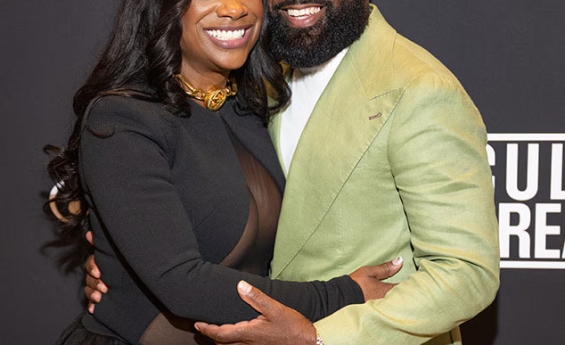 REAL HOUSEWIVES OF ATLANTA'S KANDI BURRUSS AND TODD TUCKER SETTLE DIVORCE.