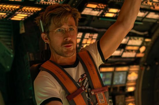 PROJECT HAIL MARY REVIEW: A SPECTACULAR BUT FAMILIAR SPACE ADVENTURE 