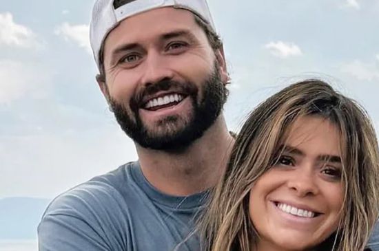 TAYLOR FRANKIE PAUL ACCUSES DAKOTA MORTENSEN  OF MANIPULATION AND ABUSE