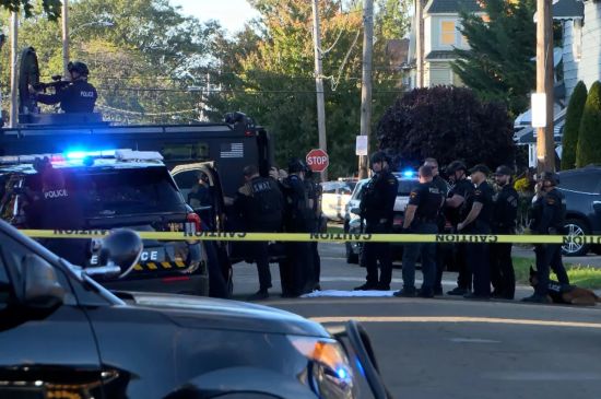 SHOOTING LEAVES 9 DEAD IN ERIE, PENNSYLVANIA
