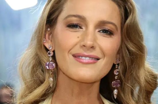 BLAKE LIVELY TEAM MESSAGES SHOW BRANDS GREW UNEASY DURING JUSTIN BALDONI DISPUTE