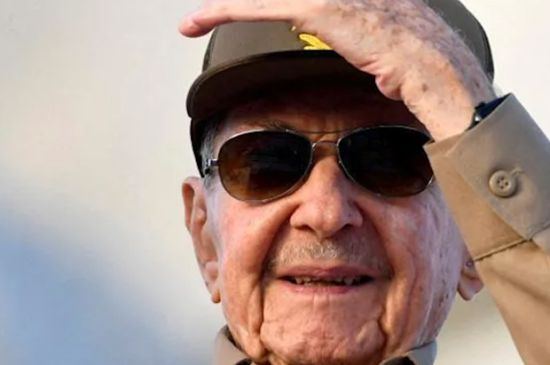 US CHARGES RAÚL CASTRO WITH MURDER OVER 1996 SHOOTING OF TWO PLANES