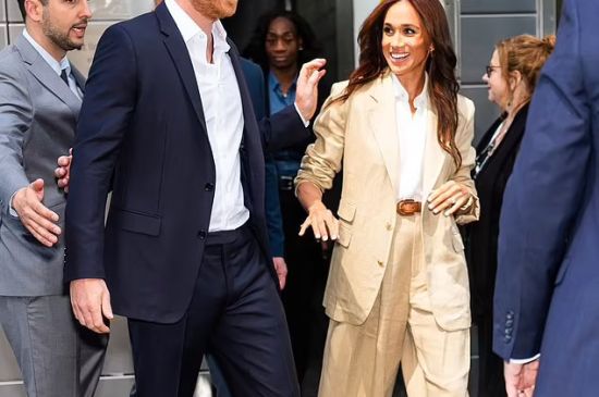 PRINCE HARRY RETURNS TO THE U.K ALONE AS SECURITY CONCERNS KEEP MEGHAN MARKLE AND CHILDREN FROM JOINING HIM