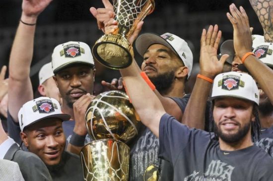 KNICKS COACH MIKE BROWN SAYS TEAM HAS YET TO DECIDE ON WHITE HOUSE VISIT