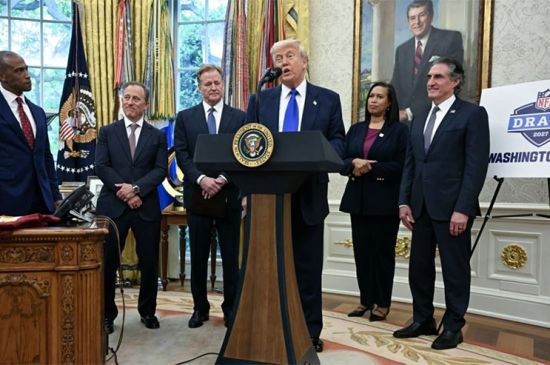 TRUMP ANNOUNCES WASHINGTON, DC WILL HOST 2027 NFL DRAFT