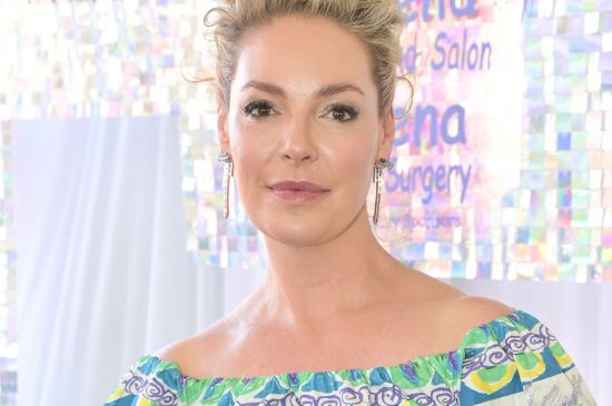 KATHERINE HEIGL MAKES FIRST PUBLIC APPEARANCE IN TWO YEARS.