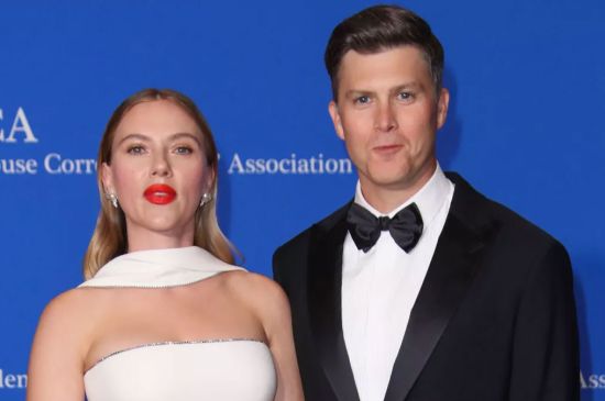 SCARLET JOHANSSON STUNS IN A STRAPLESS GOWN AS SHE SUPPORTS HUSBAND COLIN JOST AT THE WHITEHOUSE CORRESPONDENTS DINNER