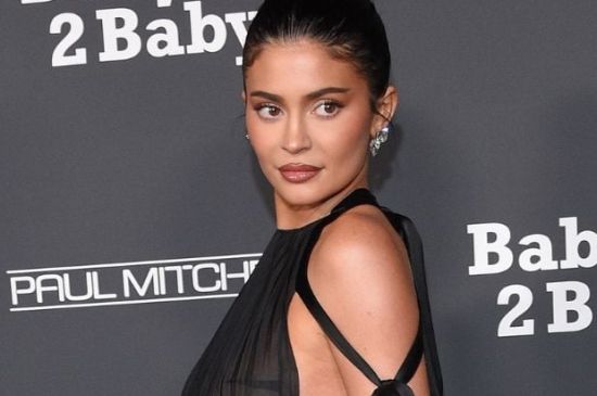 KYLIE JENNER SAYS HAVING ANOTHER BABY RIGHT NOW 'FEELS INSANE' AS SHE REVEALS HER SURROGACY PLANS