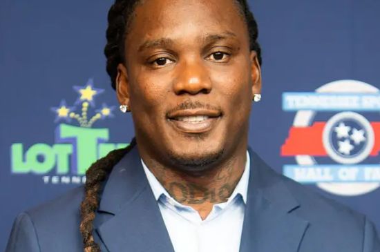 TENNESSEE TITANS SHOW SUPPORT FOR CHRIS JOHNSON AFTER ALS DIAGNOSIS