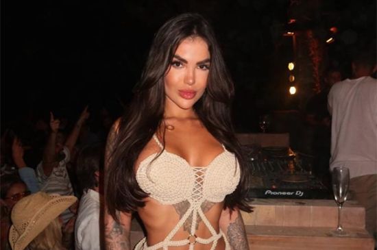 BRAZILIAN MODEL FALLS AND DIES FROM 27TH FLOOR OF DUBAI SKYSCRAPER