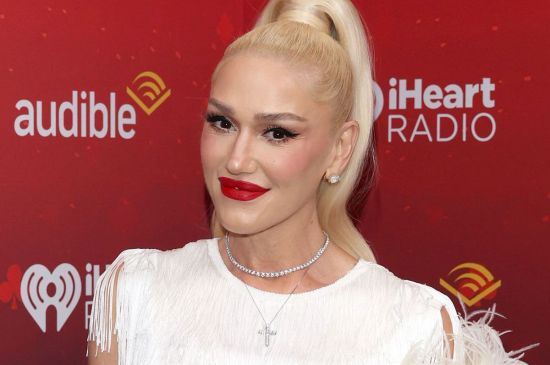 GWEN STEFANI SAYS LATE-LIFE PREGENANCY SPARKED SPIRITUAL AWAKENING AND RENEWED FAITH 